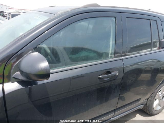 1C4NJCBA9GD600397 Jeep Compass Sport