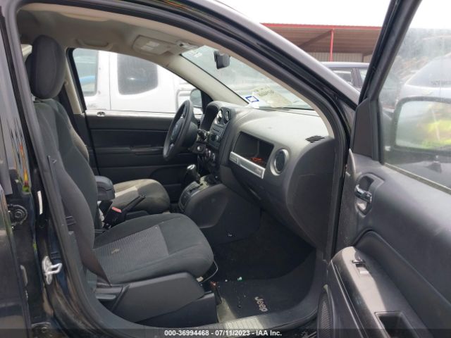 1C4NJCBA9GD600397 Jeep Compass Sport