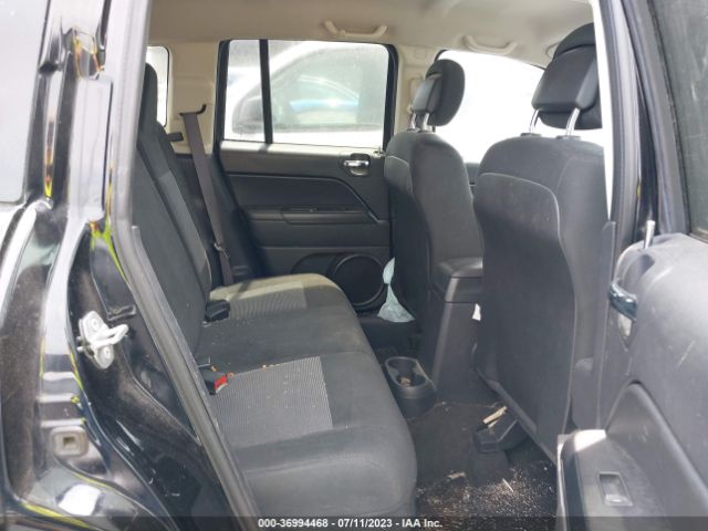 1C4NJCBA9GD600397 Jeep Compass Sport