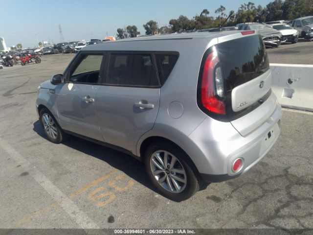 KNDJP3A59J7538779 KIA SOUL +