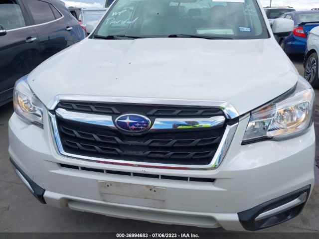 JF2SJAGC6JH574683 Subaru Forester Premium
