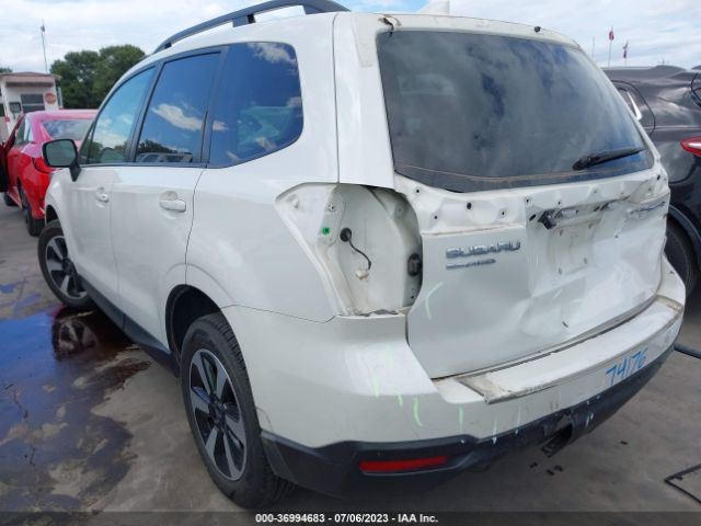 JF2SJAGC6JH574683 Subaru Forester Premium