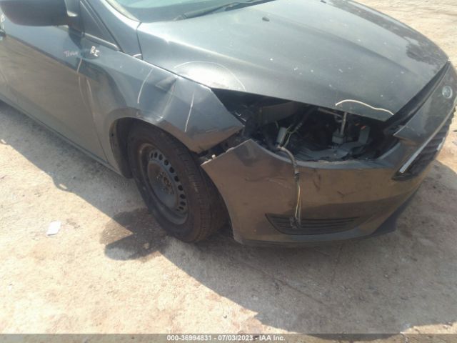 1FADP3E26HL313708 Ford FOCUS S