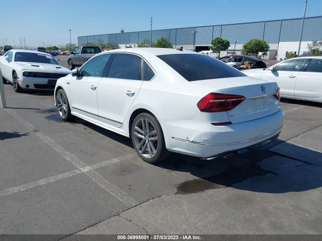 1VWDT7A30HC014188 Volkswagen Passat 1.8t R-line