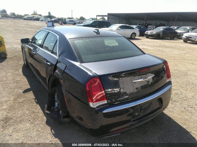 2C3CCAAG5GH349011 Chrysler 300 Limited