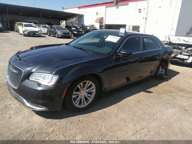 2C3CCAAG5GH349011 Chrysler 300 Limited