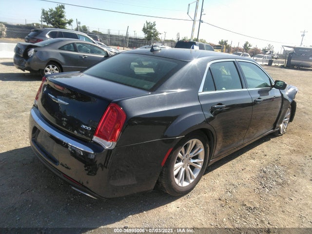 2C3CCAAG5GH349011 Chrysler 300 Limited