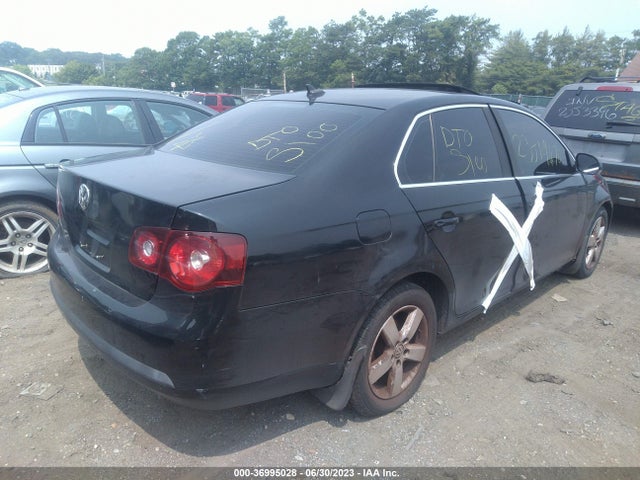 2008 VOLKSWAGEN JETTA SEDAN SE/SEL VIN: 3VWRZ71K28M157346