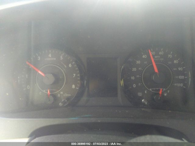 5TDKK3DC1GS759420 Toyota SIENNA LE