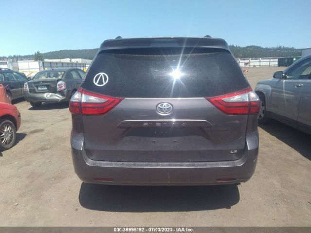 5TDKK3DC1GS759420 Toyota SIENNA LE
