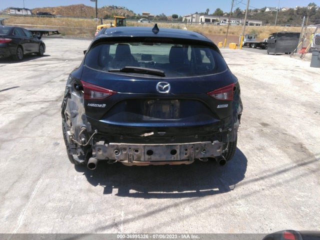 Mazda Mazda3 I Touring 2014 JM1BM1L74E1113804 Image 9