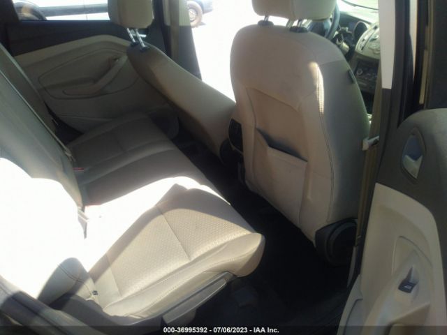 1FMCU9GD2HUB15570 Ford ESCAPE SE