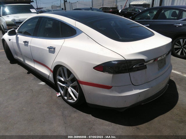 Tesla Model S P85d 2014 5YJSA1H20EFP66420 Image 3