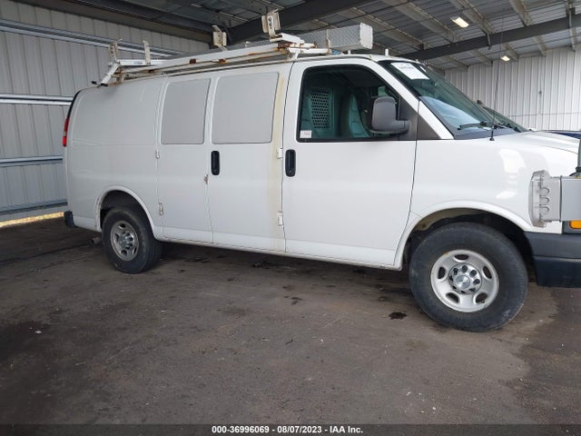 Chevrolet EXPRESS CARGO VAN 2016 1GCWGAFF3G1247508 Image 4