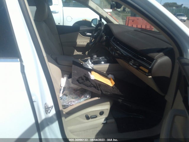 WA1VAAF77KD001696 Audi Q7 Prestige