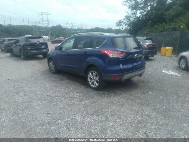 1FMCU9J94FUC14599 Ford Escape Titanium
