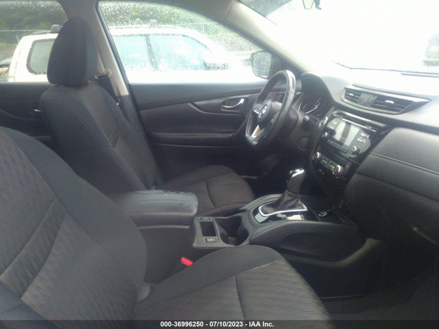 2017 NISSAN ROGUE SV VIN: 5N1AT2MV8HC892050
