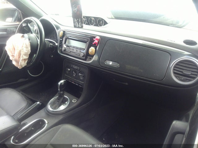 2013 VOLKSWAGEN BEETLE CONVERTIBLE 2.0T VIN: 3VW767AT9DM804053