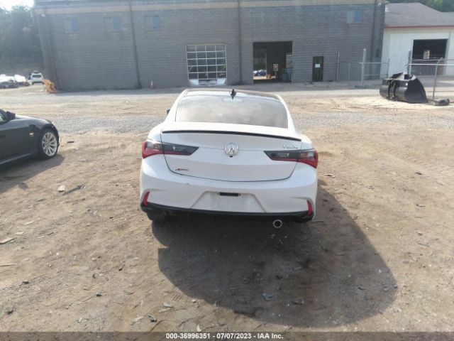 19UDE2F82LA002697 Acura Ilx Pkg