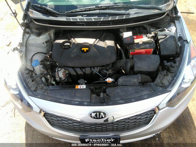2015 KIA FORTE LX VIN: KNAFK4A66F5370070