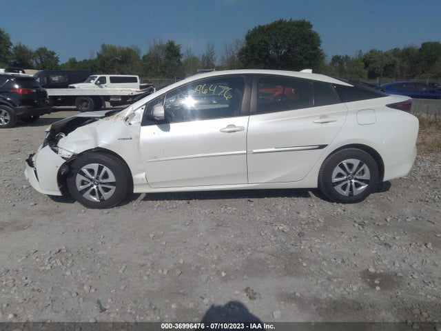 Toyota Prius Four 2016 JTDKARFU4G3026713 Image 6