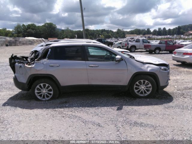1C4PJMCX1KD481366 Jeep Cherokee Latitude