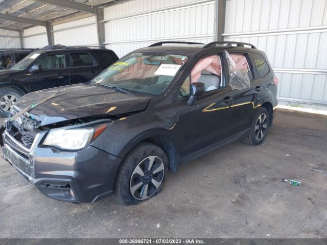 JF2SJAGC2JH530308 Subaru Forester Premium
