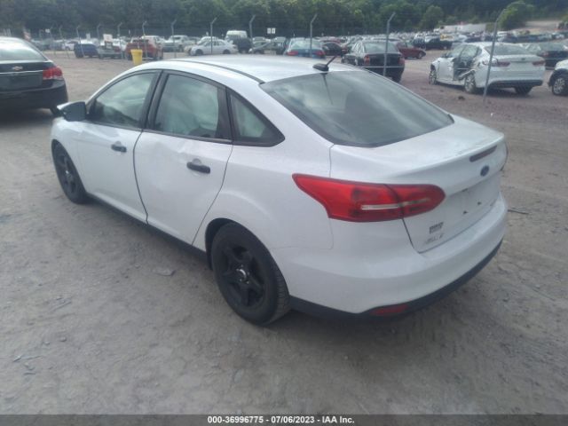 1FADP3E24FL201261 Ford FOCUS S