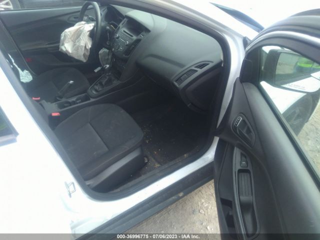 1FADP3E24FL201261 Ford FOCUS S