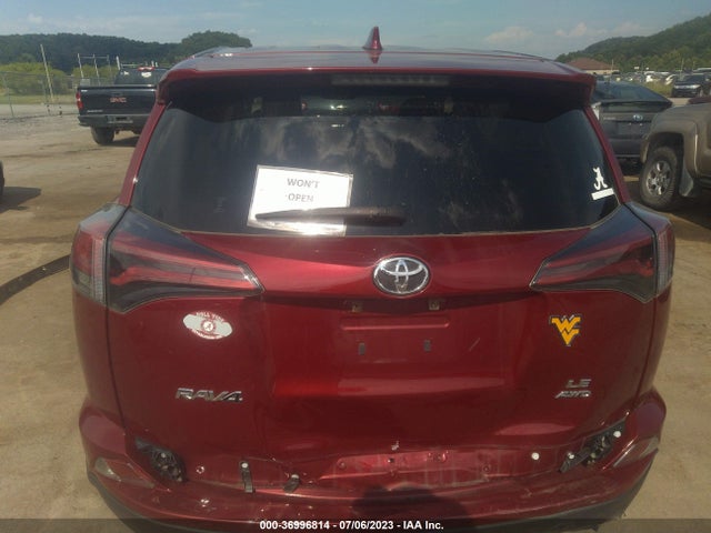 Toyota RAV4 LE 2018 JTMBFREV3JD229637 Image 17