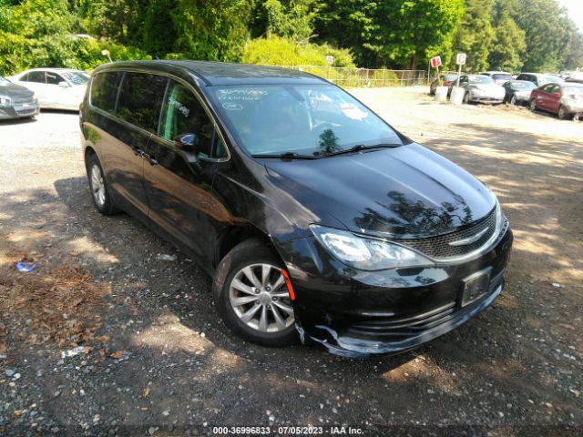 2017 Chrysler Pacifica Touring მანქანა იყიდება აუქციონზე, vin: 2C4RC1DG5HR676084, აუქციონის ნომერი: 36996833