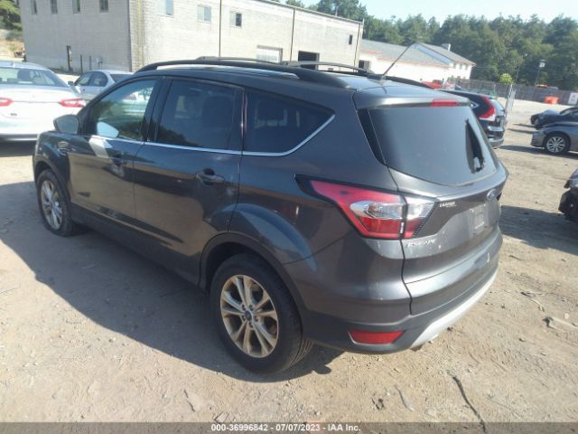 1FMCU9GDXHUD14155 Ford ESCAPE SE