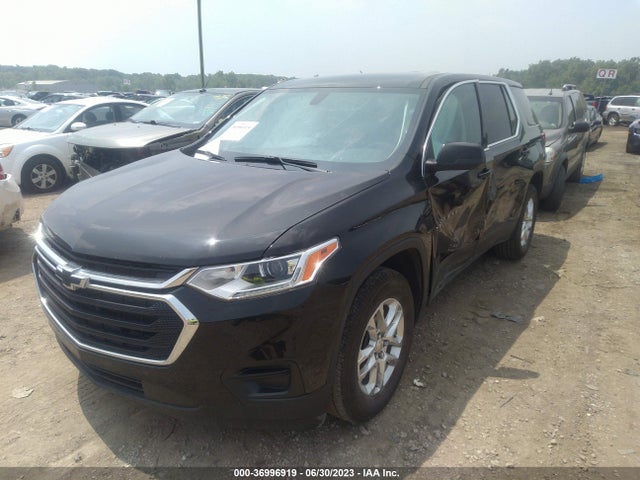 Chevrolet Traverse Ls 2021 1GNERFKW0MJ142419 Image 2