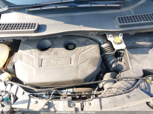 1FMCU9G92HUA50585 Ford ESCAPE SE