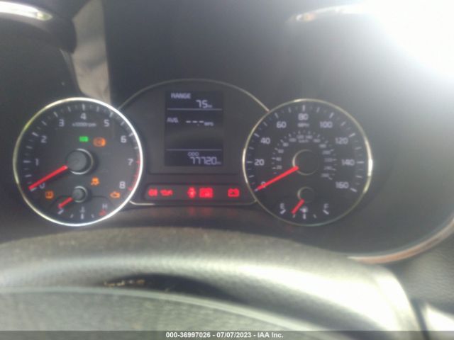 KNAFK4A62F5372575 KIA FORTE LX