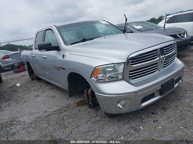 2015 RAM 1500 BIG HORN VIN: 1C6RR6LM4FS583031