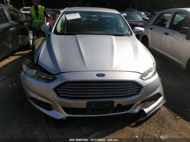 3FA6P0H72GR345733 Ford FUSION SE