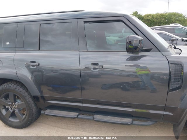 2023 Land Rover Defender, VIN: SALE2FEU2P2189062
