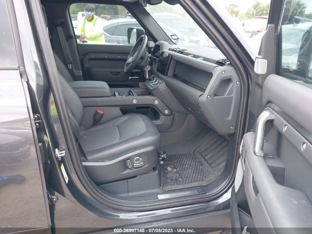 2023 Land Rover Defender, VIN: SALE2FEU2P2189062