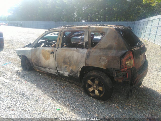 1C4NJDEBXED820722 Jeep Compass Latitude