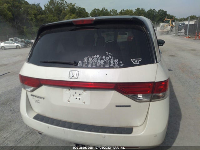 Honda Odyssey Touring 2015 5FNRL5H97FB020707 Image 16