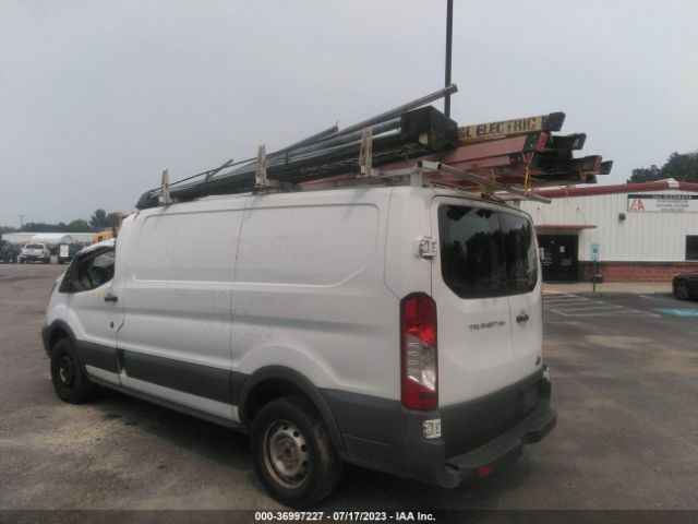 1FTYR1ZM5GKA32137 Ford TRANSIT CARGO VAN