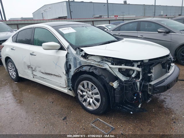 Nissan Altima 2.5 S 2015 1N4AL3AP8FN311377 Image 1
