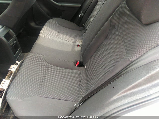 3VW2K7AJ0EM313327 Volkswagen Jetta Sedan S