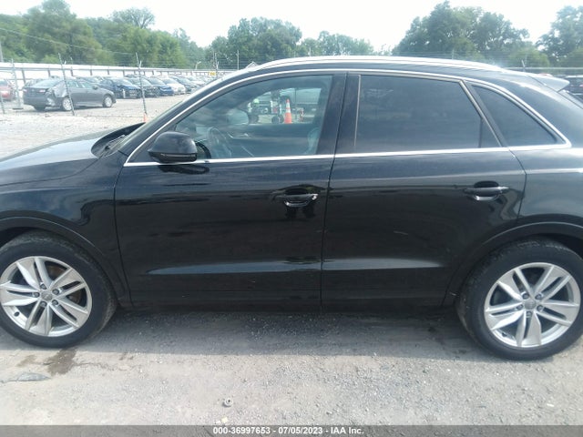 Audi Q3 Premium Plus 2017 WA1JCCFSXHR008856 Image 14