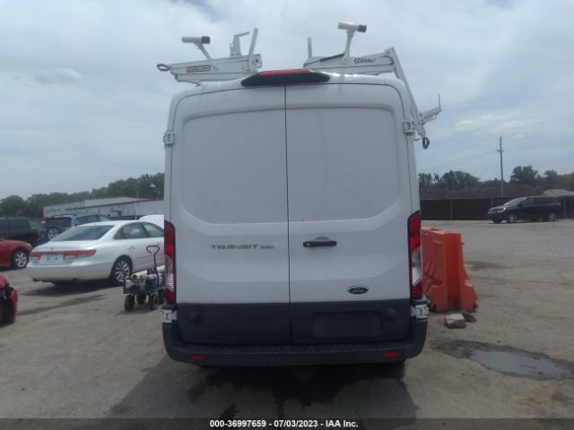 1FTYR2CM0JKA27241 Ford TRANSIT VAN