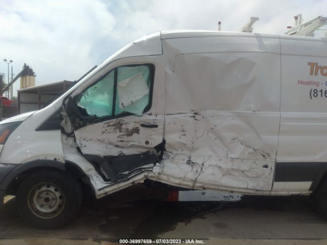 1FTYR2CM0JKA27241 Ford TRANSIT VAN