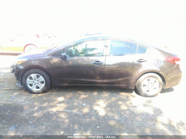 3KPFK4A70HE119158 KIA FORTE LX