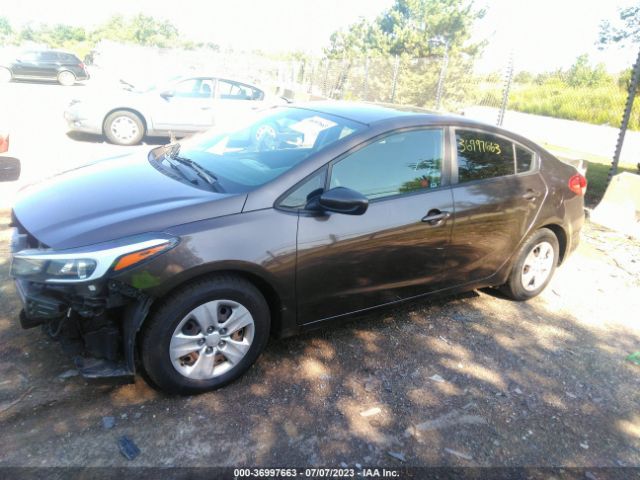 3KPFK4A70HE119158 KIA FORTE LX