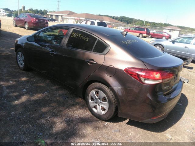 3KPFK4A70HE119158 KIA FORTE LX